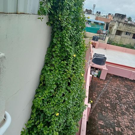 Aparthotel Allamanda Abode à Chennai Extérieur photo