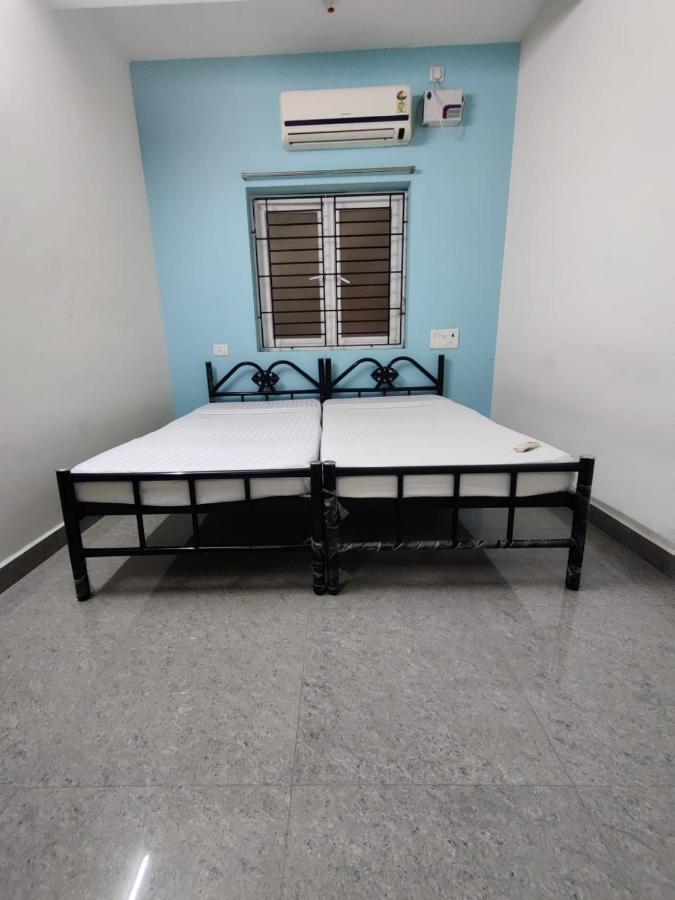 Aparthotel Allamanda Abode à Chennai Extérieur photo