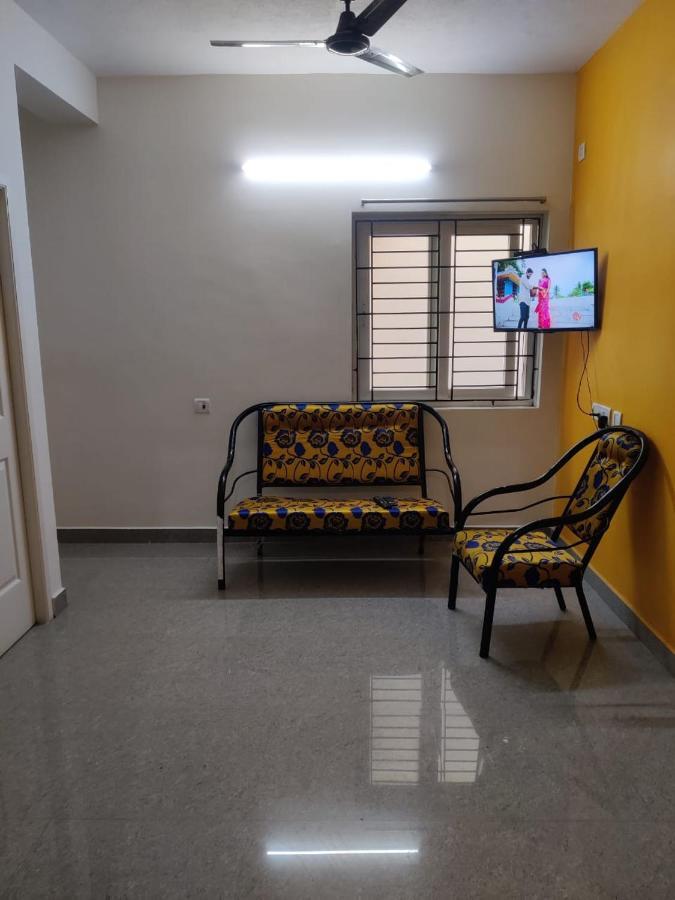 Aparthotel Allamanda Abode à Chennai Extérieur photo