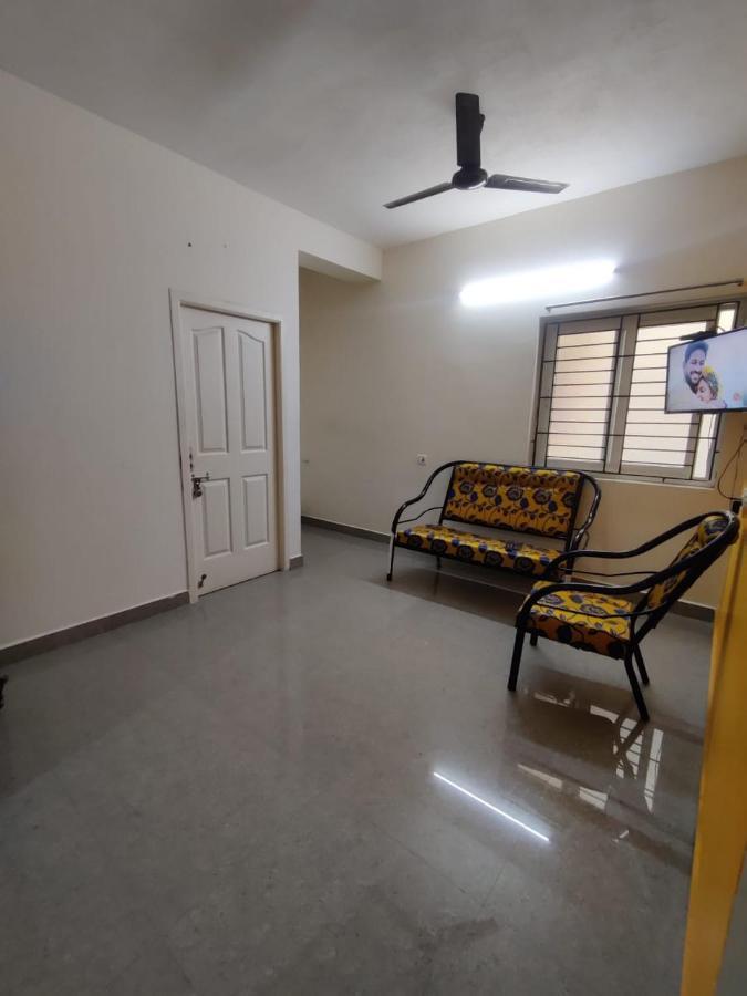 Aparthotel Allamanda Abode à Chennai Extérieur photo