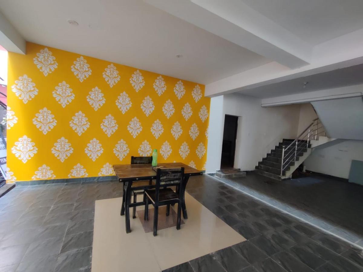 Aparthotel Allamanda Abode à Chennai Extérieur photo