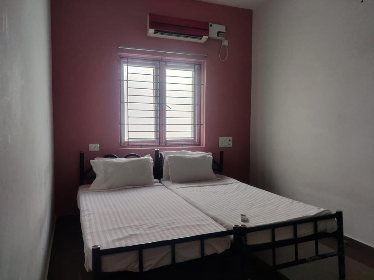 Aparthotel Allamanda Abode à Chennai Extérieur photo