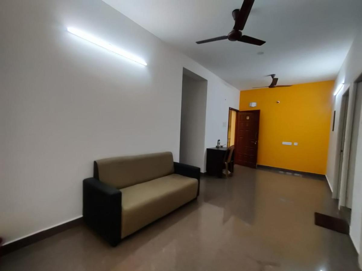 Aparthotel Allamanda Abode à Chennai Extérieur photo