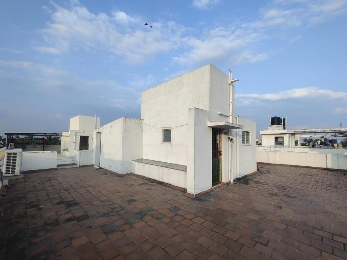 Aparthotel Allamanda Abode à Chennai Extérieur photo